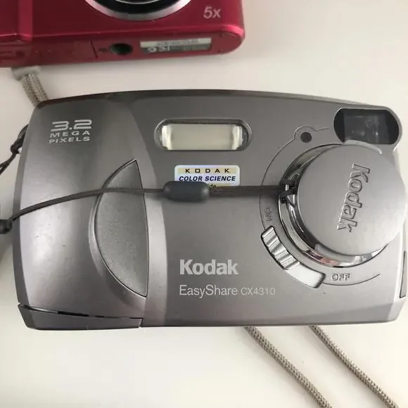 Untested Lot Of 7 Cameras /5 Digital/ 2 Film- AS IS - For Parts Or Repair P13 - Picture 6 of 8